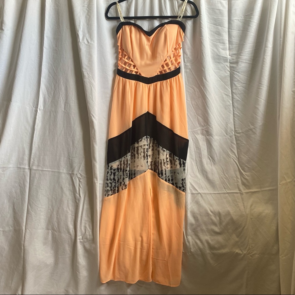 SUPER cute formal/semi-formal dress!